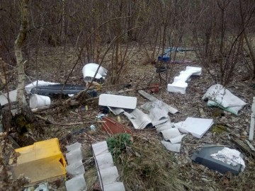 Akcja Śmiec OUT - czyli jak mieszkańcy Gminy Nowosolna wzięli sprawy sprzątania Parku Krajobrazowego Wzniesień Łódzkich w swoje ręce, źródło: Gmina Nowosolna